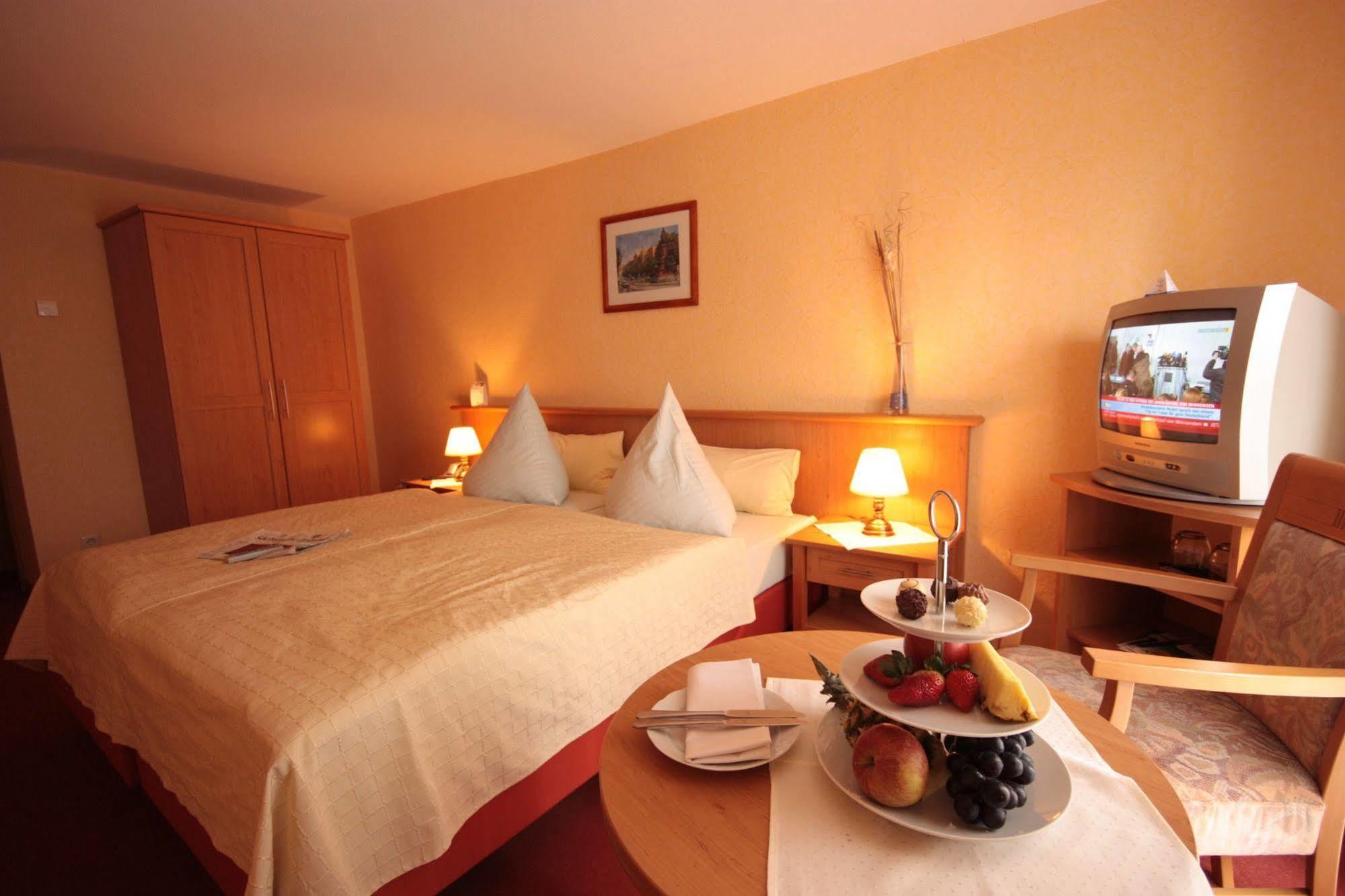 Landhotel Zur Guten Einkehr Grubschütz Exterior foto